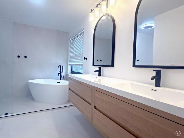 5-bedroom home for rent in Boca Raton - 10920 Haydn Drive - MondialRealty