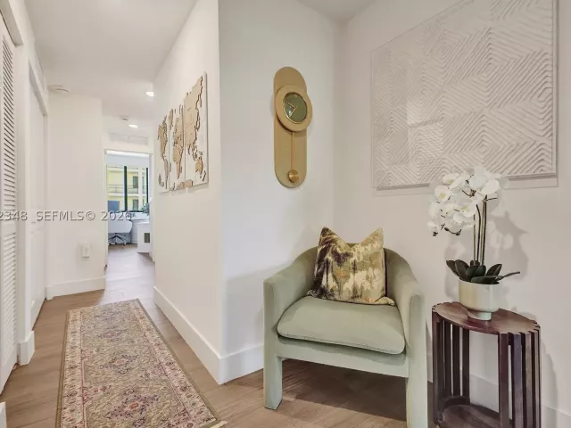 3-bedroom home for sale in Doral - 8166 NW 42nd St - MondialRealty