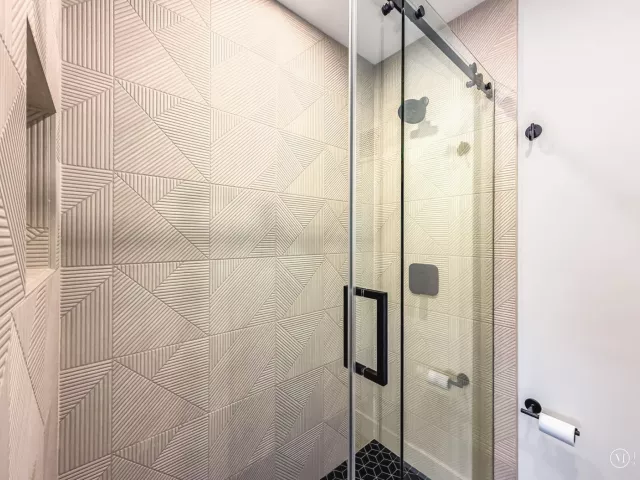 2-bedroom home for rent in Pompano Beach - 2721 NE 15TH Street 2721 - MondialRealty