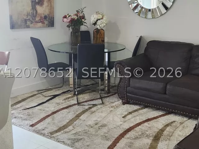 3-bedroom home for rent in Miami - 150 NW 17th Ct - MondialRealty