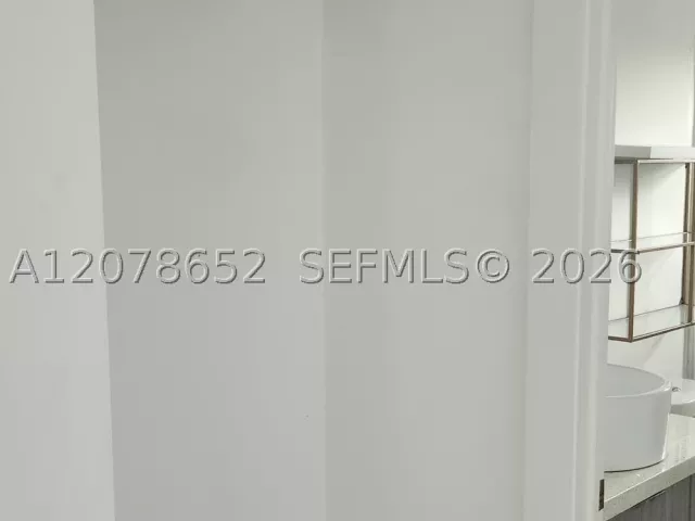 3-bedroom home for rent in Miami - 150 NW 17th Ct - MondialRealty