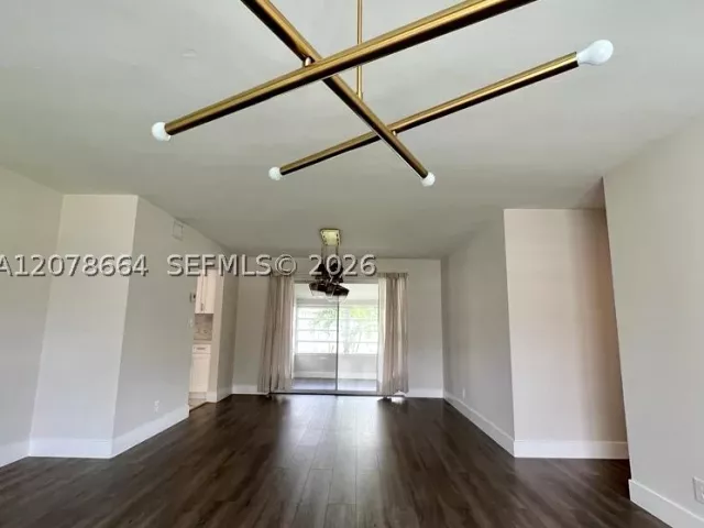 2-bedroom home for rent in Fort Lauderdale - 1931 NE 55th Ct - MondialRealty