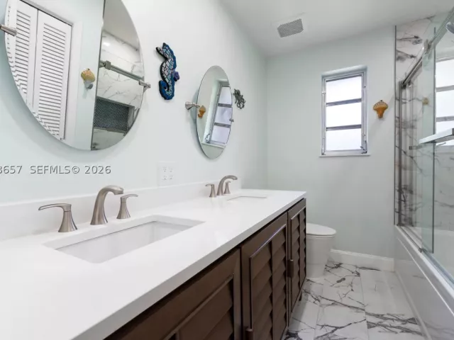 3-bedroom home for sale in Homestead - 19345 SW 312th St - MondialRealty