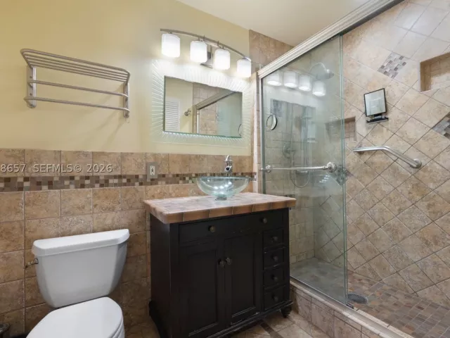 3-bedroom home for sale in Homestead - 19345 SW 312th St - MondialRealty