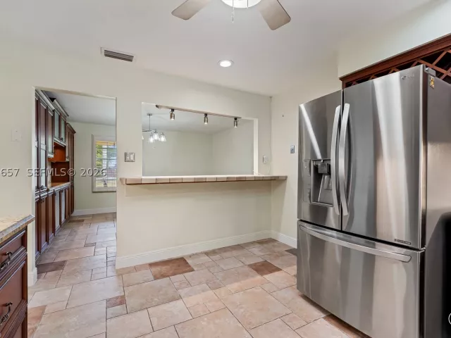 3-bedroom home for sale in Homestead - 19345 SW 312th St - MondialRealty