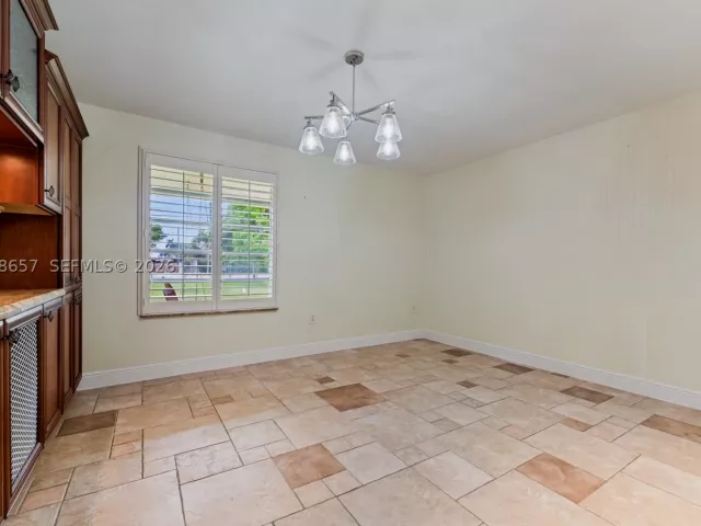 3-bedroom home for sale in Homestead - 19345 SW 312th St - MondialRealty