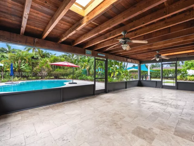 3-bedroom home for sale in Homestead - 19345 SW 312th St - MondialRealty