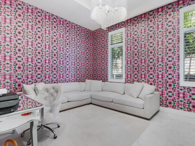 6-bedroom home for sale in Bay Harbor Islands - 1360 98th St - MondialRealty