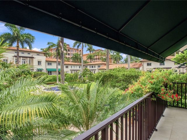 5-bedroom home for sale in Coral Gables - 13626 Deering Bay Dr - MondialRealty