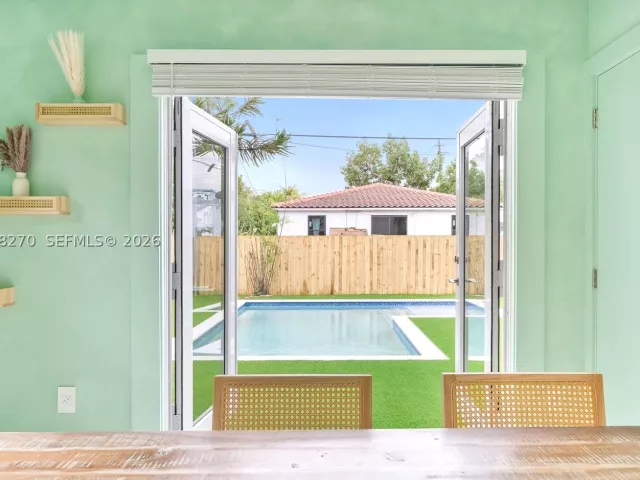 4-bedroom home for rent in Miami - 22 NE 44th St 0 - MondialRealty