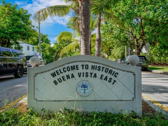 4-bedroom home for rent in Miami - 22 NE 44th St 0 - MondialRealty