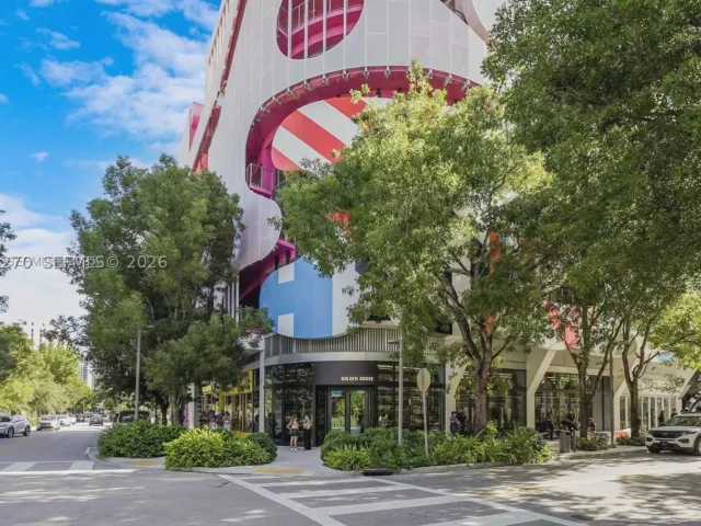 4-bedroom home for rent in Miami - 22 NE 44th St 0 - MondialRealty
