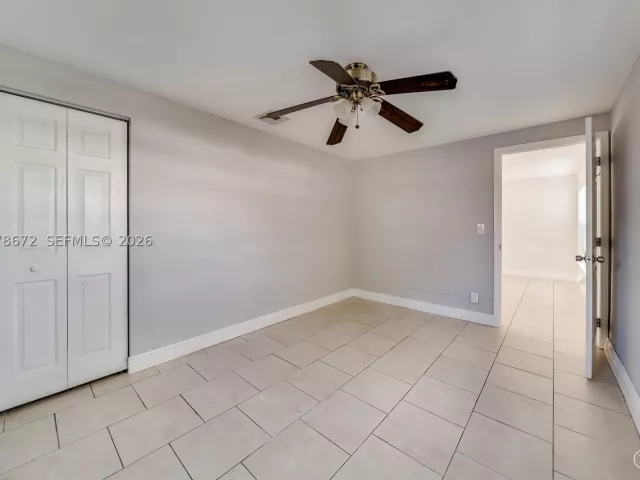 3-bedroom home for rent in Hollywood - 5900 N FARRAGUT DR 0 - MondialRealty