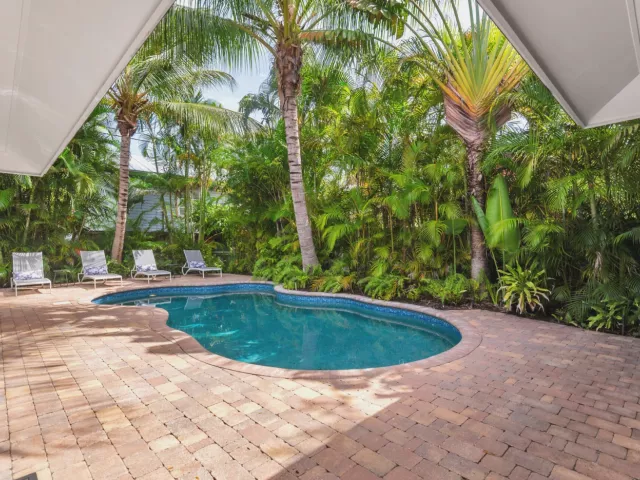 3-bedroom home for sale in West Palm Beach - 609 PALM Street - MondialRealty
