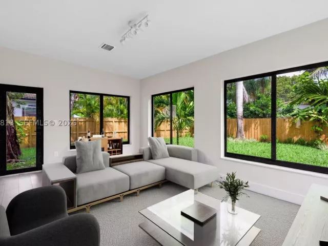 3-bedroom home for rent in Miami - 435 NE 114th St - MondialRealty