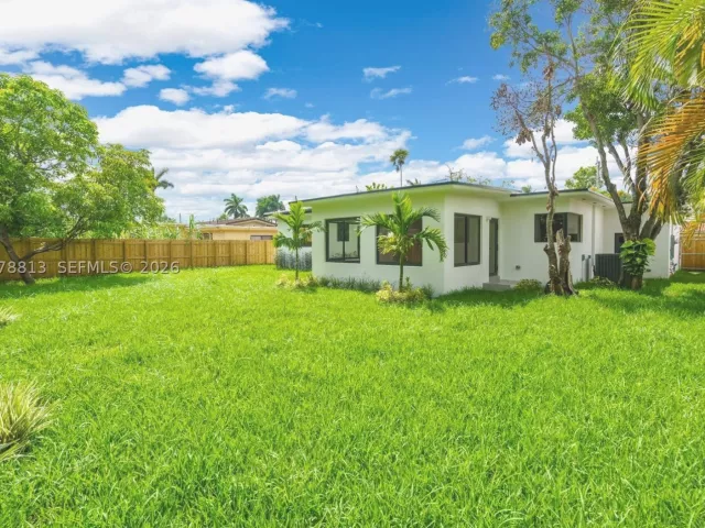 3-bedroom home for rent in Miami - 435 NE 114th St - MondialRealty