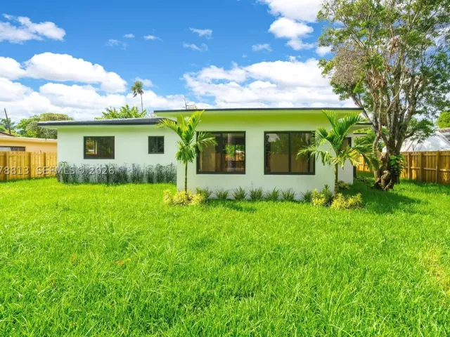 3-bedroom home for rent in Miami - 435 NE 114th St - MondialRealty