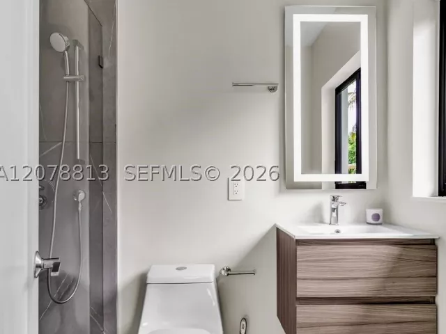 3-bedroom home for rent in Miami - 435 NE 114th St - MondialRealty