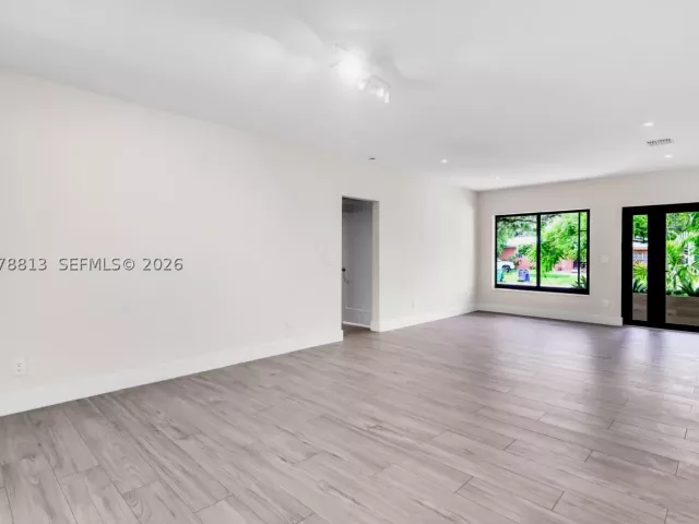 3-bedroom home for rent in Miami - 435 NE 114th St - MondialRealty