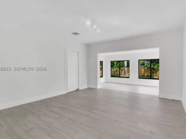 3-bedroom home for rent in Miami - 435 NE 114th St - MondialRealty