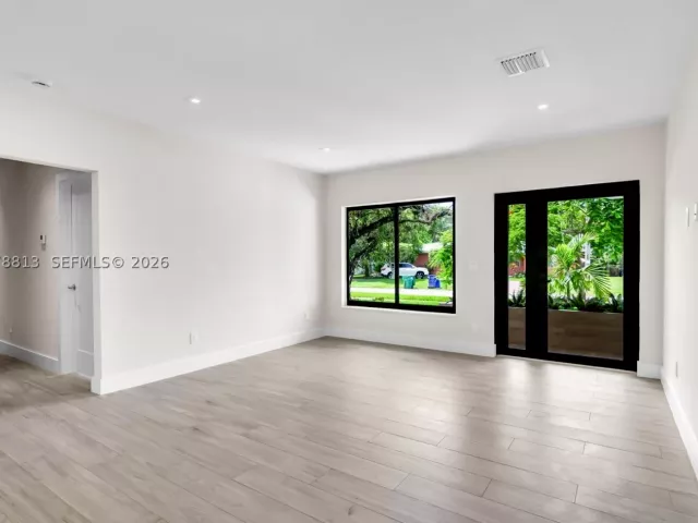 3-bedroom home for rent in Miami - 435 NE 114th St - MondialRealty
