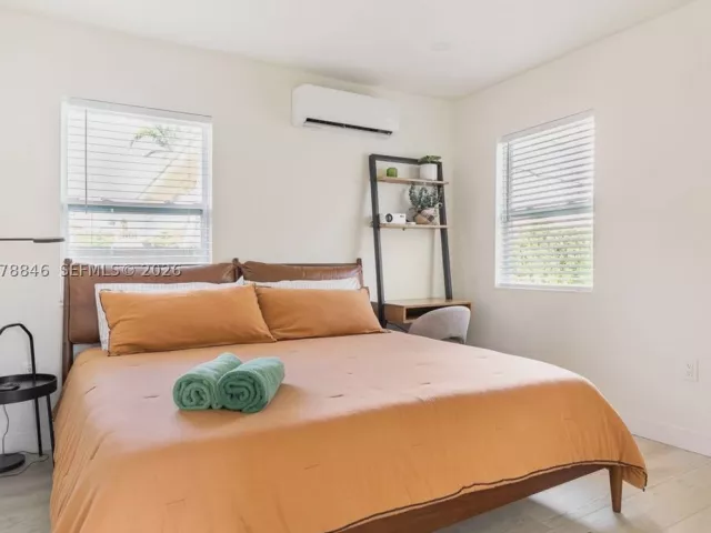 3-bedroom home for rent in Fort Lauderdale - 1332 NE 5th Ave 1 - MondialRealty