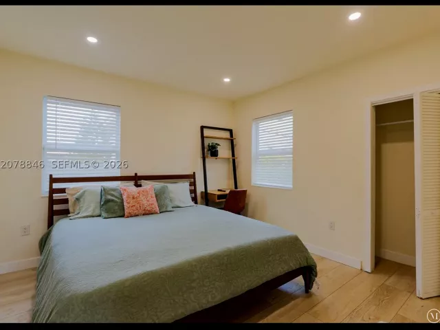 3-bedroom home for rent in Fort Lauderdale - 1332 NE 5th Ave 1 - MondialRealty