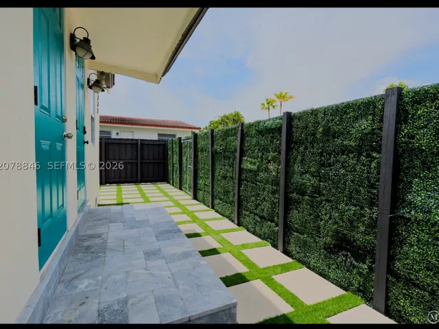 3-bedroom home for rent in Fort Lauderdale - 1332 NE 5th Ave 1 - MondialRealty