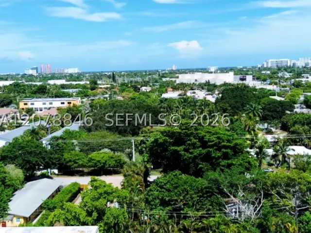 3-bedroom home for rent in Fort Lauderdale - 1332 NE 5th Ave 1 - MondialRealty