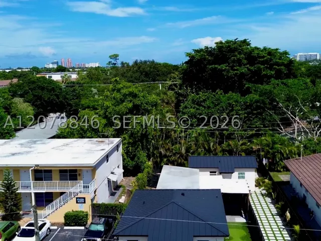 3-bedroom home for rent in Fort Lauderdale - 1332 NE 5th Ave 1 - MondialRealty