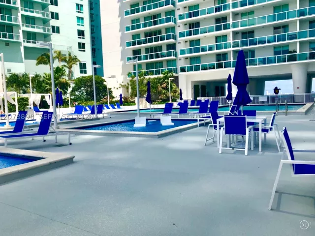 2-bedroom condo for sale in Miami - 1800 N Bayshore Dr 3710 - MondialRealty