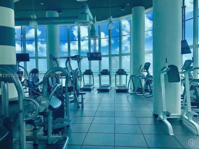 2-bedroom condo for sale in Miami - 1800 N Bayshore Dr 3710 - MondialRealty