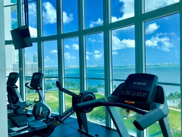 2-bedroom condo for sale in Miami - 1800 N Bayshore Dr 3710 - MondialRealty