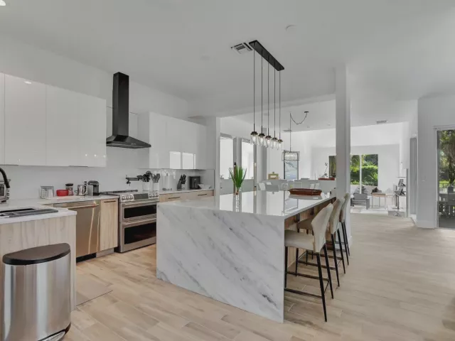 3-bedroom home for rent in Boca Raton - 7477 CAMPO FLORIDO - MondialRealty