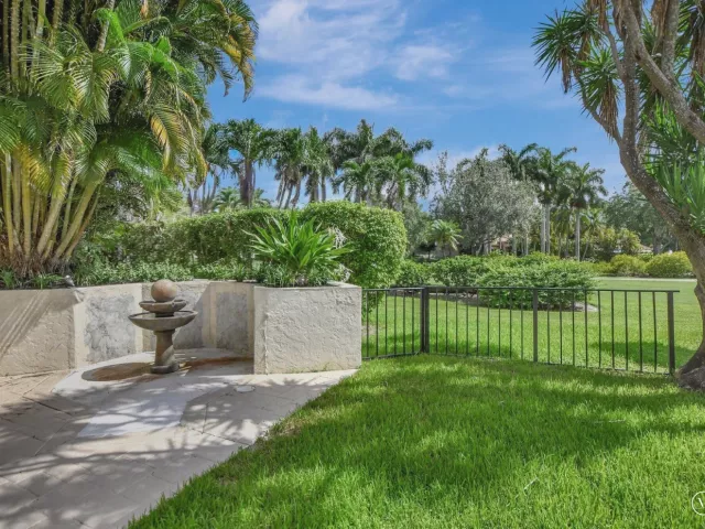 3-bedroom home for rent in Boca Raton - 7477 CAMPO FLORIDO - MondialRealty