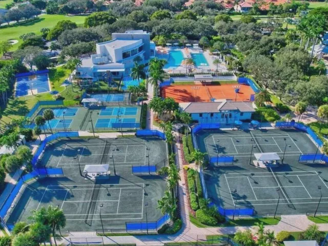 3-bedroom home for rent in Boca Raton - 7477 CAMPO FLORIDO - MondialRealty