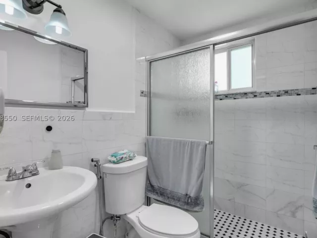 4-bedroom home for sale in Miami - 1327 SW 72nd Ave - MondialRealty