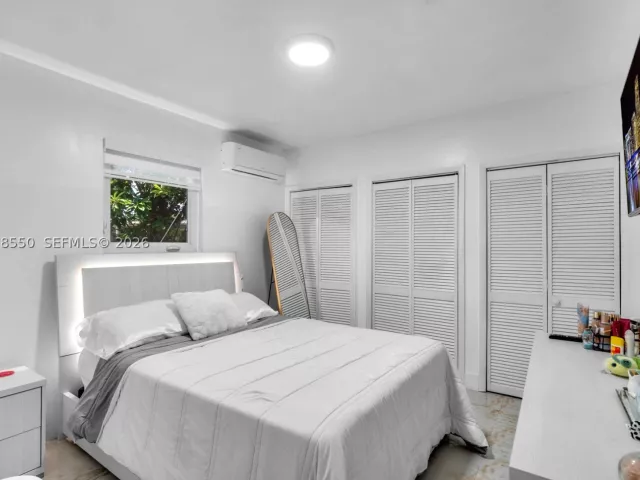 4-bedroom home for sale in Miami - 1327 SW 72nd Ave - MondialRealty