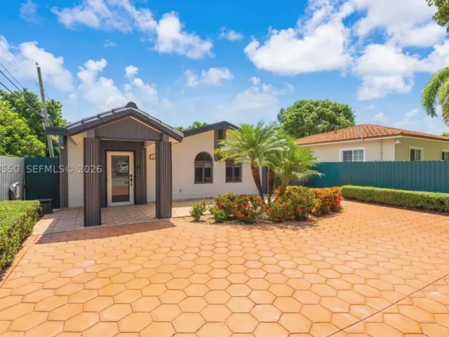 4-bedroom home for sale in Miami - 1327 SW 72nd Ave - MondialRealty