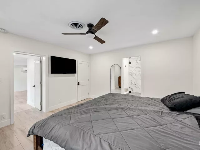 3-bedroom home for sale in Boca Raton - 648 SW 3RD Street - MondialRealty