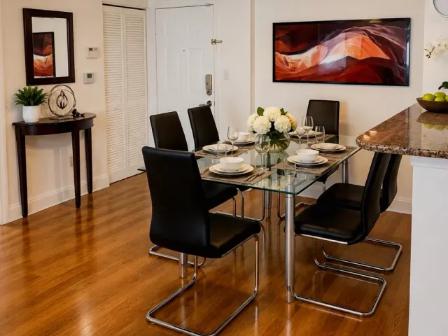 2-bedroom condo for rent in Hallandale Beach - 2080 S OCEAN Drive 505 - MondialRealty