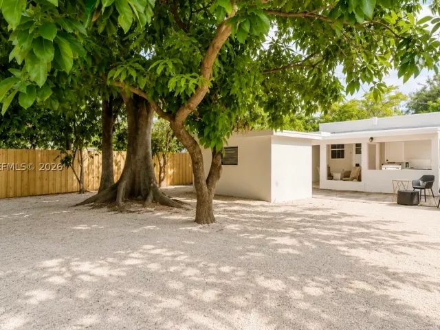 3-bedroom home for rent in North Miami - 1007 NW 120th St - MondialRealty
