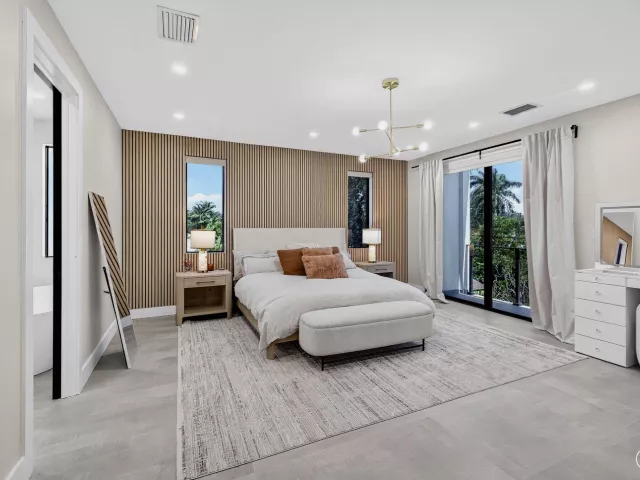 4-bedroom home for rent in Fort Lauderdale - 1807 NE 18TH Street - MondialRealty