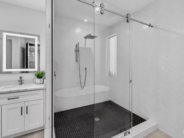 4-bedroom home for rent in Fort Lauderdale - 1807 NE 18TH Street - MondialRealty