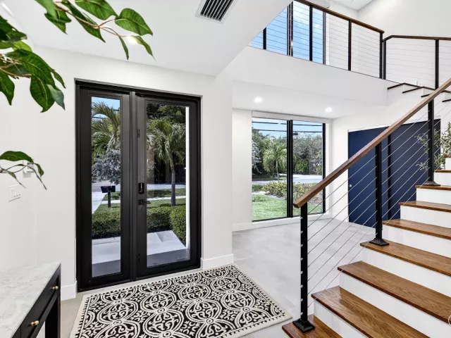 4-bedroom home for rent in Fort Lauderdale - 1807 NE 18TH Street - MondialRealty