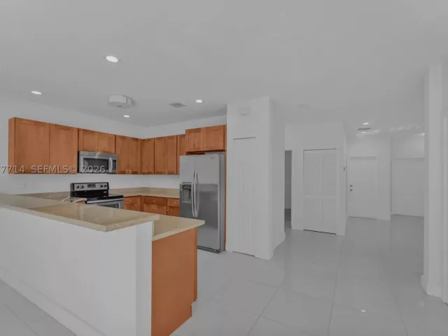 4-bedroom home for rent in Miami -  - MondialRealty