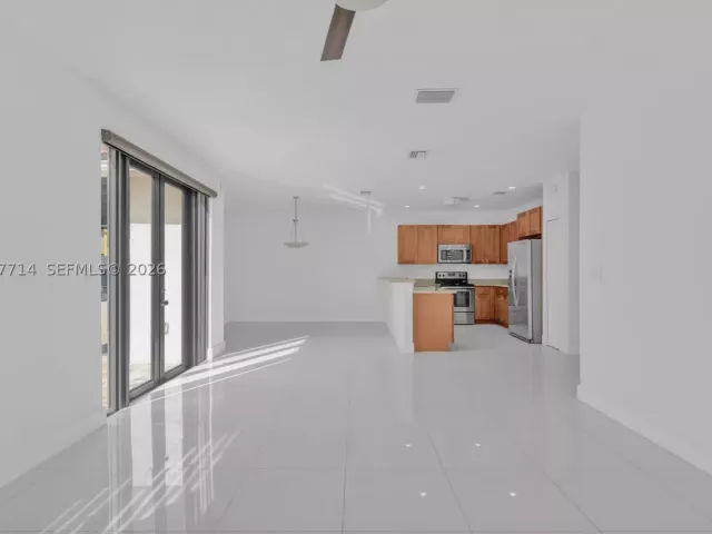 4-bedroom home for rent in Miami -  - MondialRealty