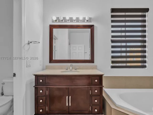 4-bedroom home for rent in Miami -  - MondialRealty