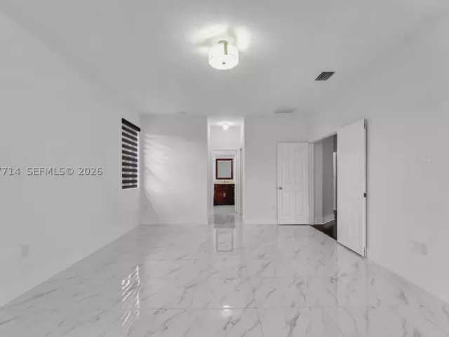 4-bedroom home for rent in Miami -  - MondialRealty