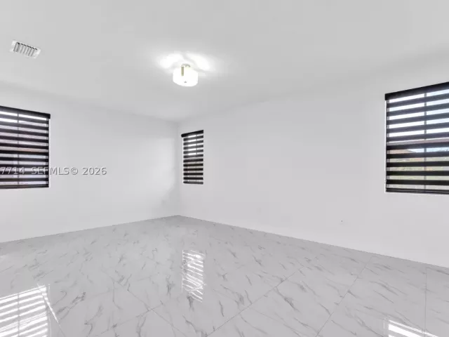 4-bedroom home for rent in Miami -  - MondialRealty